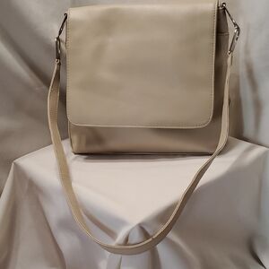 Minimalist Cream/Beige Shoulder Bag - Classic Crossbody